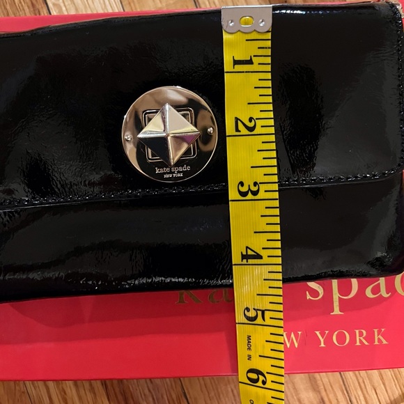 Kate Spade Small Black Patent Leather Purse. - Picture 2 of 9